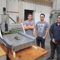 „Begeisterung für Technik“ – Schüler konstruieren eigene CNC-Fräsmaschine